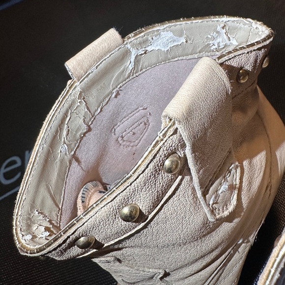 Carlos Santana Spur Cowboy Booties Beige Size 8.5 - Picture 9 of 10